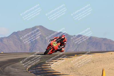 media/Nov-16-2024-CVMA (Sat) [[0e4bb1f32f]]/Race 11-Amateur Supersport Open/